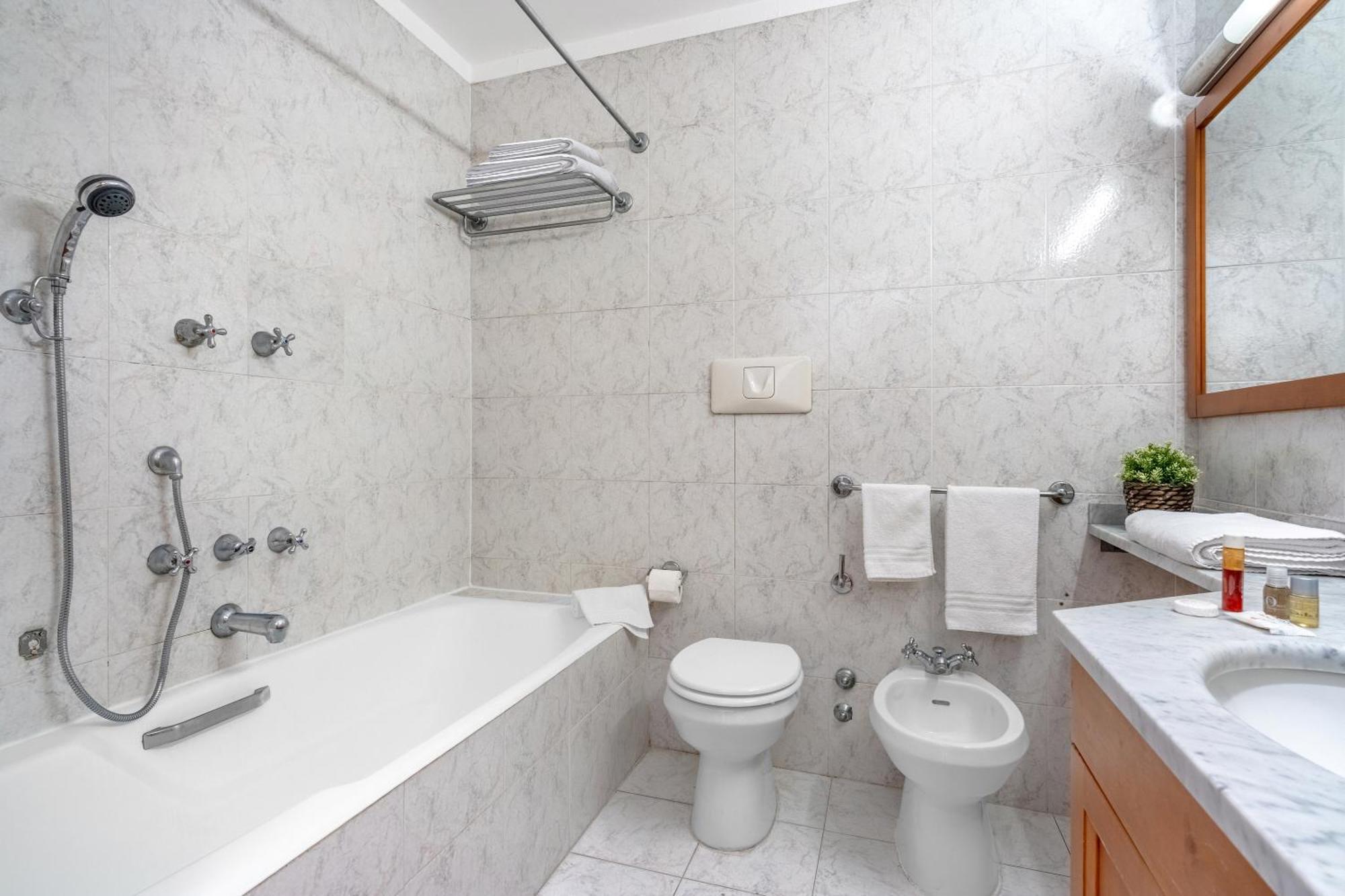 Casa Da Suite Fraschini ミラノ エクステリア 写真